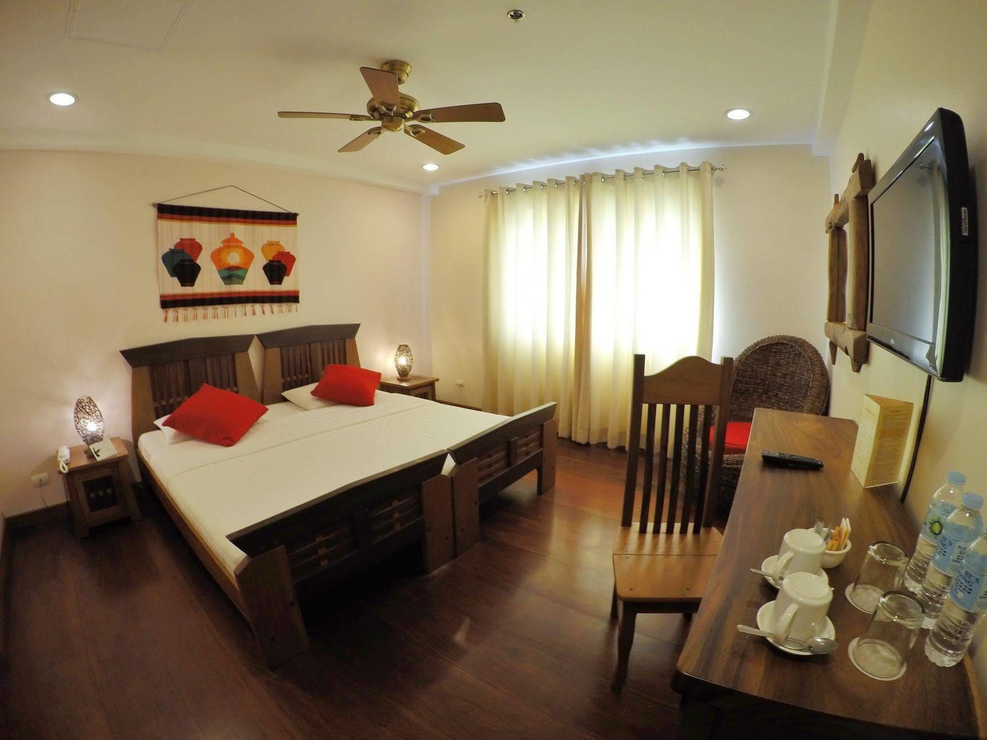 คอร์โต เดล มาร์โฮเต็ล Hotel โกรอน ภายนอก รูปภาพ